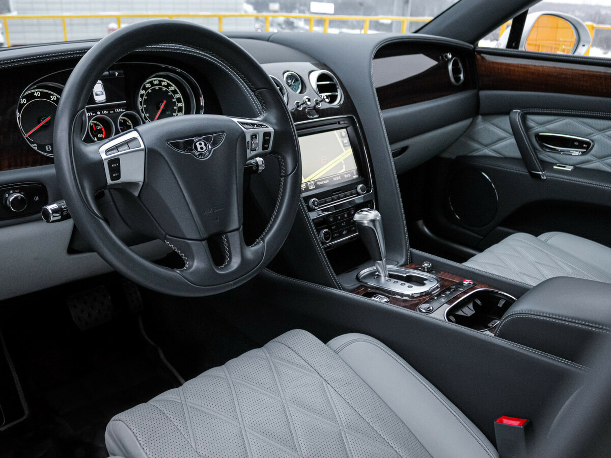 Купить Bentley Flying Spur II, 2014, 74 321 км, фото №12
