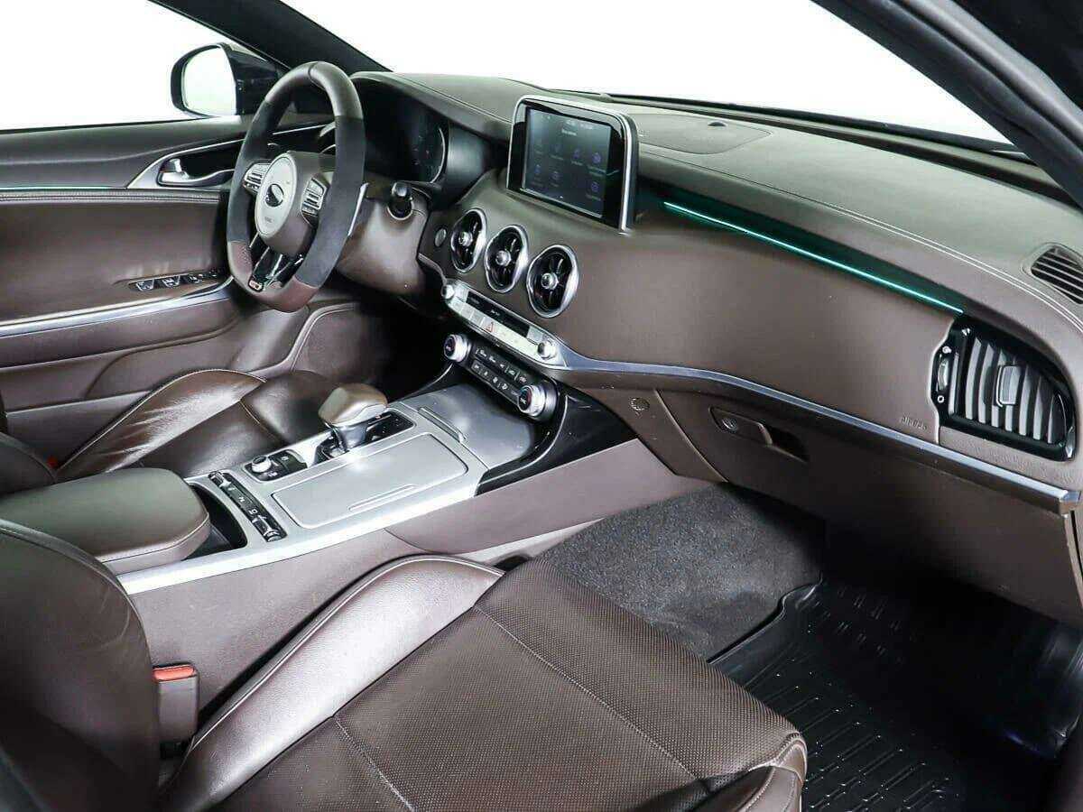Купить Kia Stinger, 2018, 104 548 км, фото №9