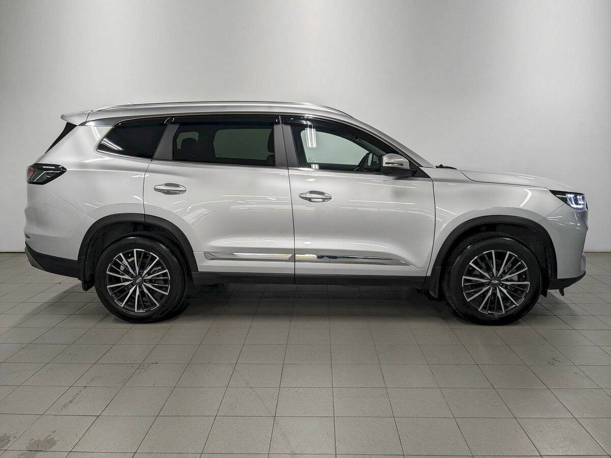 Купить Chery Tiggo 8 Pro e+, 2023, 21 564 км, фото №4