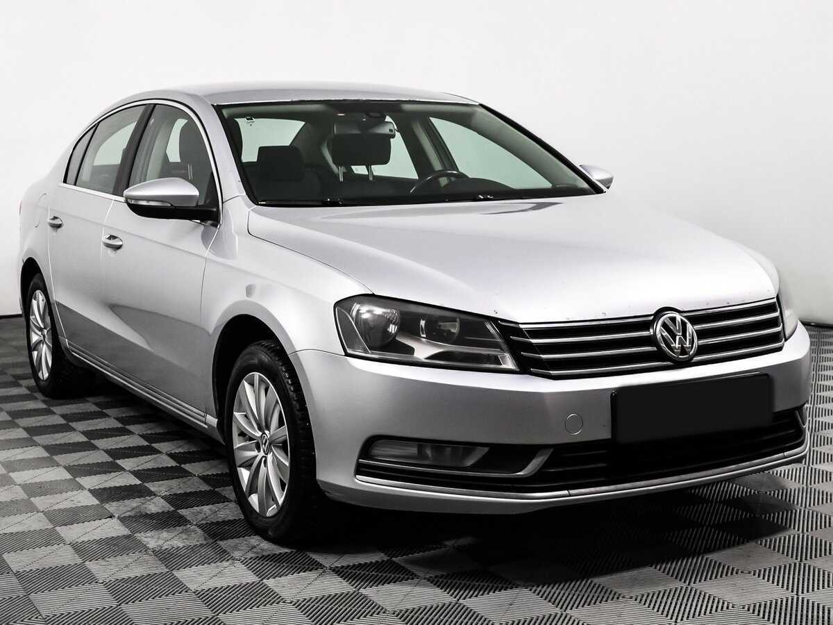 Купить Volkswagen Passat, 2011, 229 000 км, фото №3