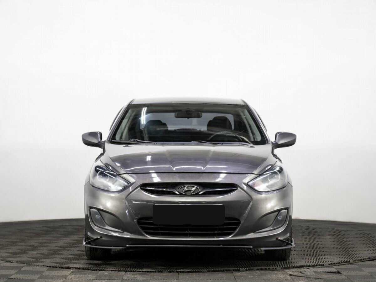 Купить Hyundai Solaris, 2011, 185 000 км, фото №2