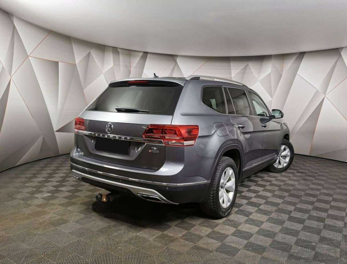 Купить Volkswagen Teramont, 2018, 153 312 км, фото №2