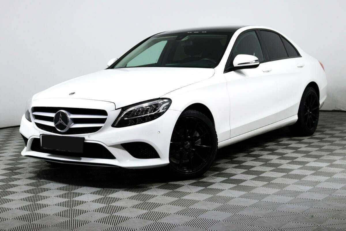 Купить Mercedes-Benz C-Класс 180, 2018, 54 975 км, фото №1