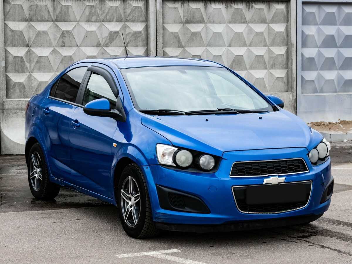 Купить Chevrolet Aveo, 2013, 243 929 км, фото №3