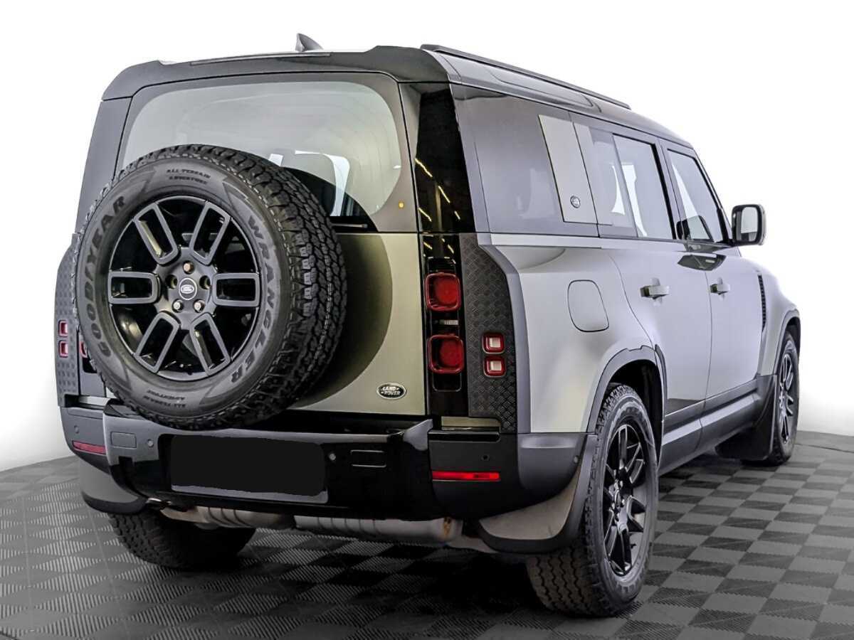 Купить Land Rover Defender 110, 2021, 66 300 км, фото №3