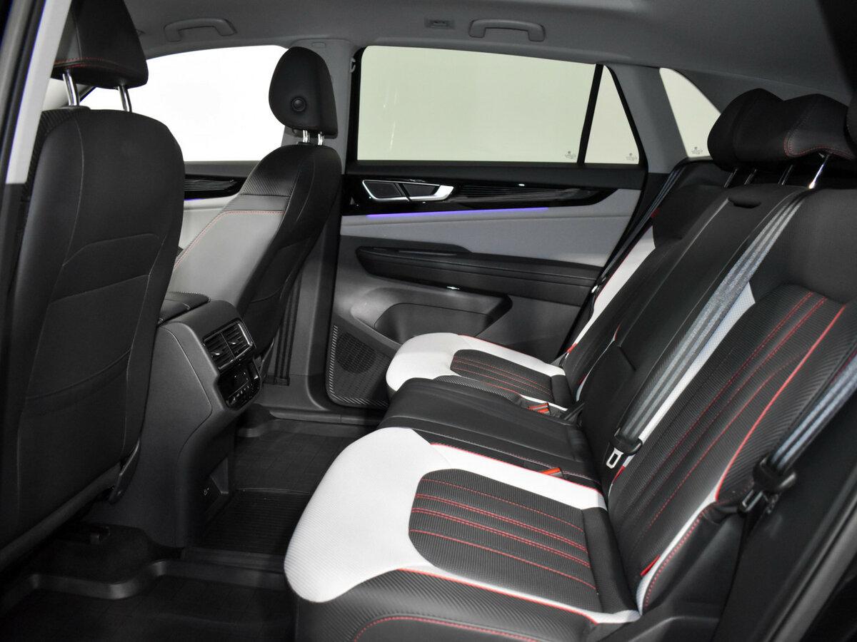 Купить Volkswagen Teramont I Рестайлинг (China Market), 2023, 70 068 км, фото №11