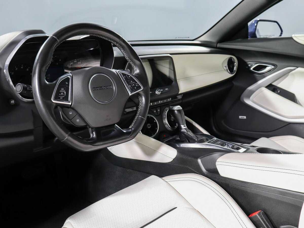 Купить Chevrolet Camaro SS, 2020, 37 612 км, фото №11