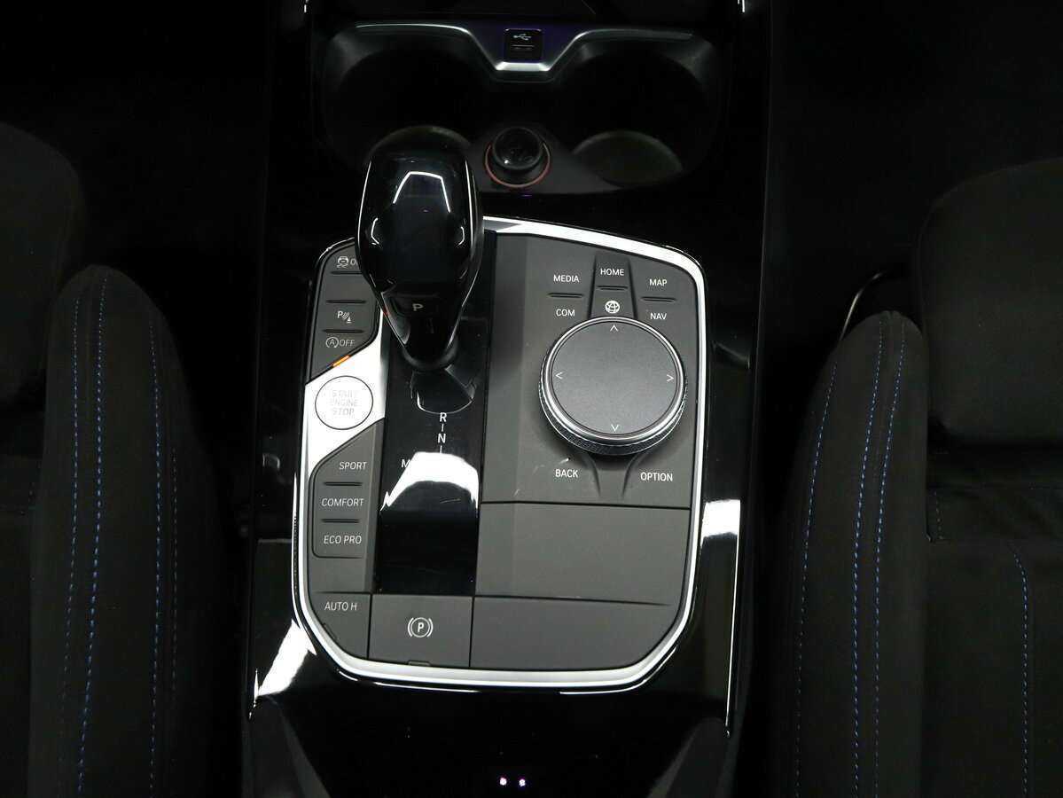 Купить BMW 1 серии 120d xDrive, 2019, 72 859 км, фото №25