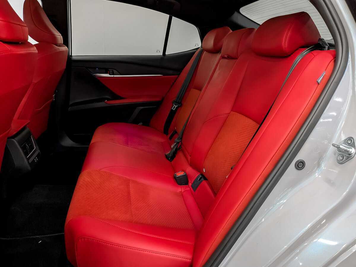 Купить Toyota Camry, 2024, 1 900 км, фото №12