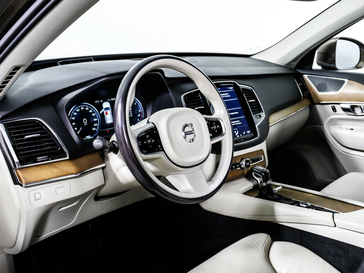 Купить Volvo XC90 II, 2017, 148 965 км, фото №10