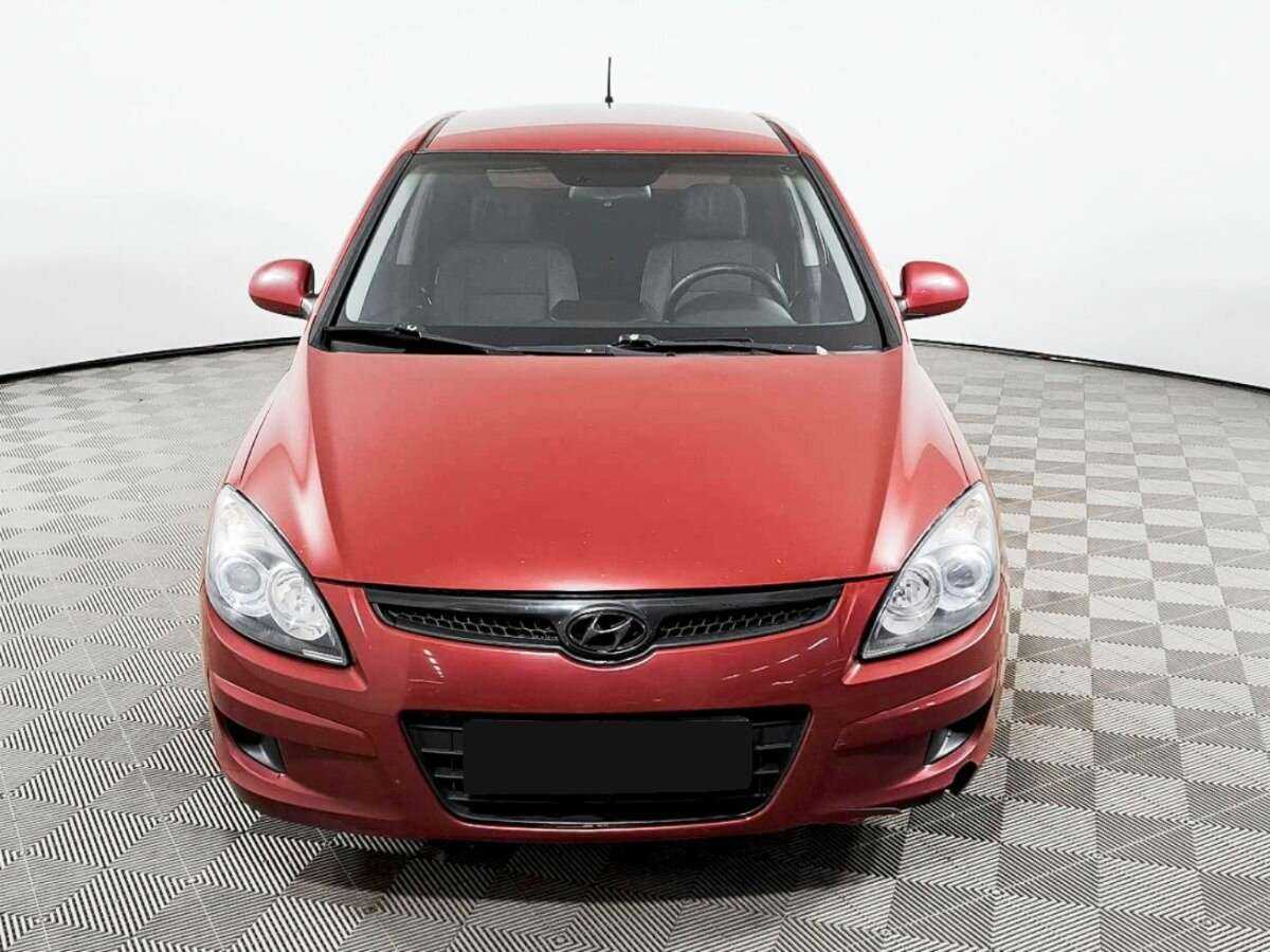 Купить Hyundai i30, 2009, 320 000 км, фото №2