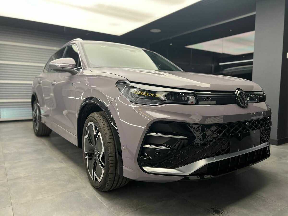 Купить Volkswagen Tiguan L Pro, 2024, 35 км, фото №2
