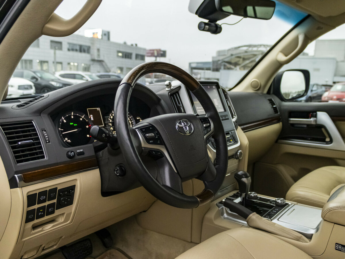 Купить Toyota Land Cruiser 200 Series Рестайлинг 2, 2016, 138 031 км, фото №11
