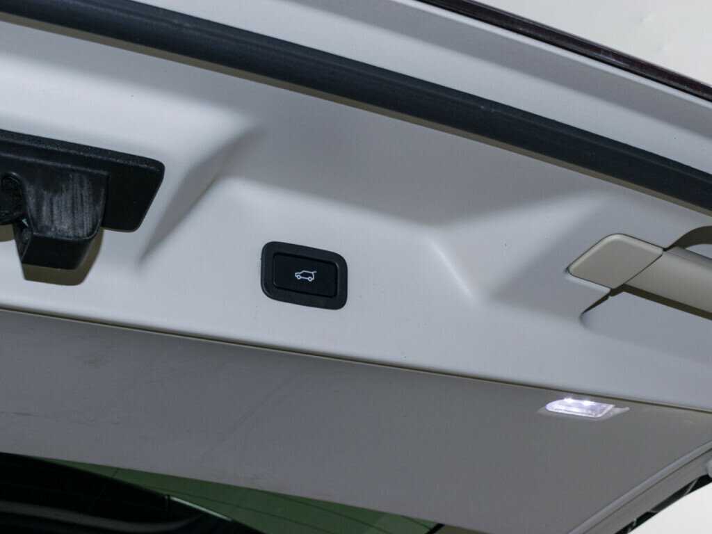 Купить Land Rover Range Rover, 2019, 83 041 км, фото №8