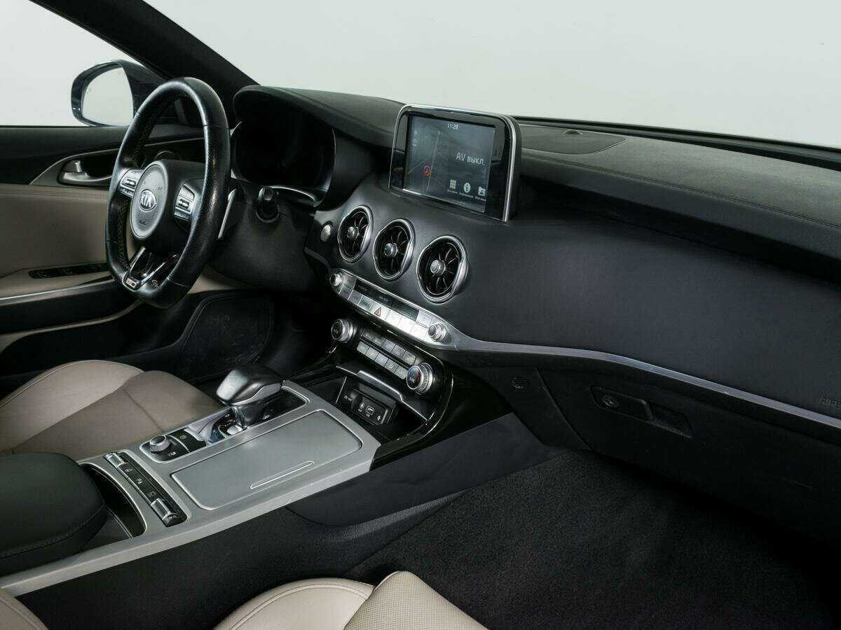 Купить Kia Stinger, 2018, 120 255 км, фото №7