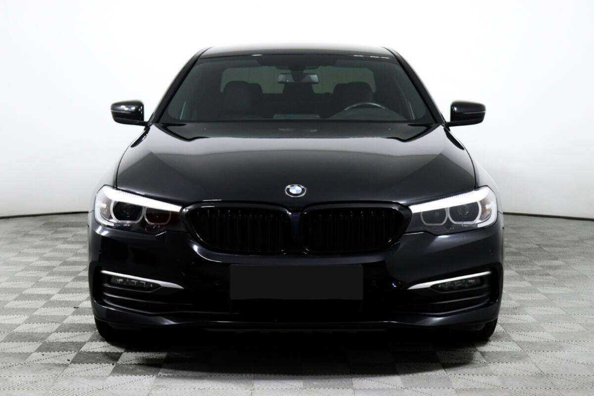 Купить BMW 5 серии 520d xDrive, 2018, 69 648 км, фото №2