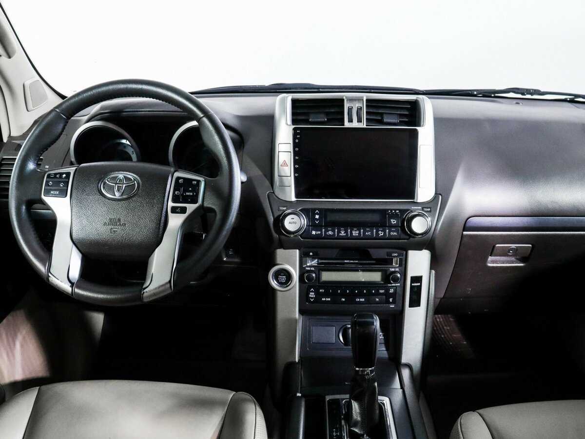Купить Toyota Land Cruiser Prado, 2010, 226 969 км, фото №9