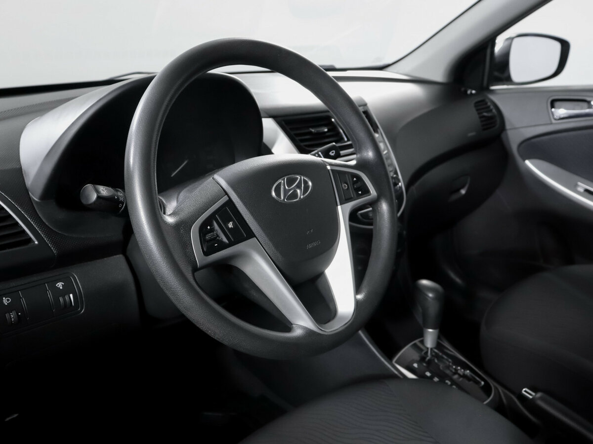 Купить Hyundai Solaris I, 2011, 108 366 км, фото №10