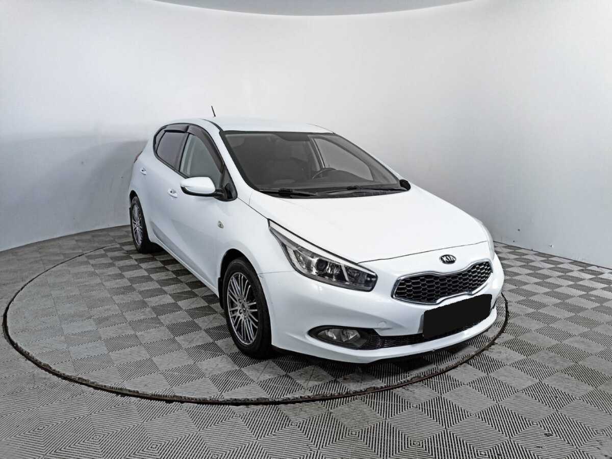 Купить Kia Ceed, 2014, 123 171 км, фото №3