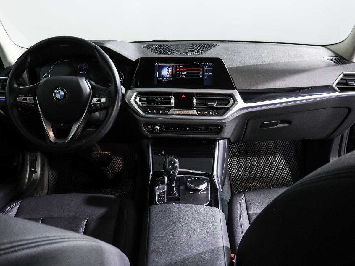Купить BMW 3 серии 318i, 2020, 94 533 км, фото №12