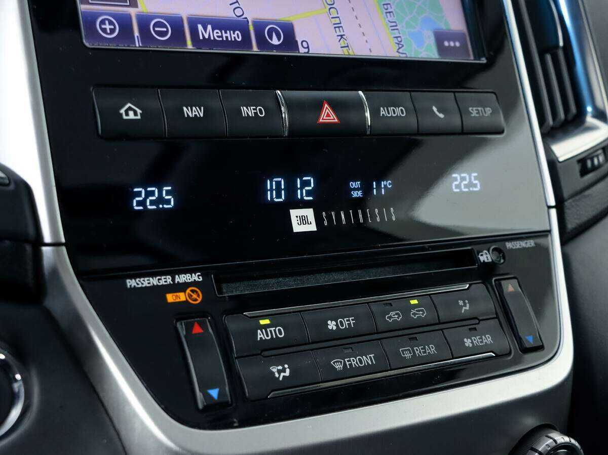 Купить Toyota Land Cruiser, 2017, 50 231 км, фото №13