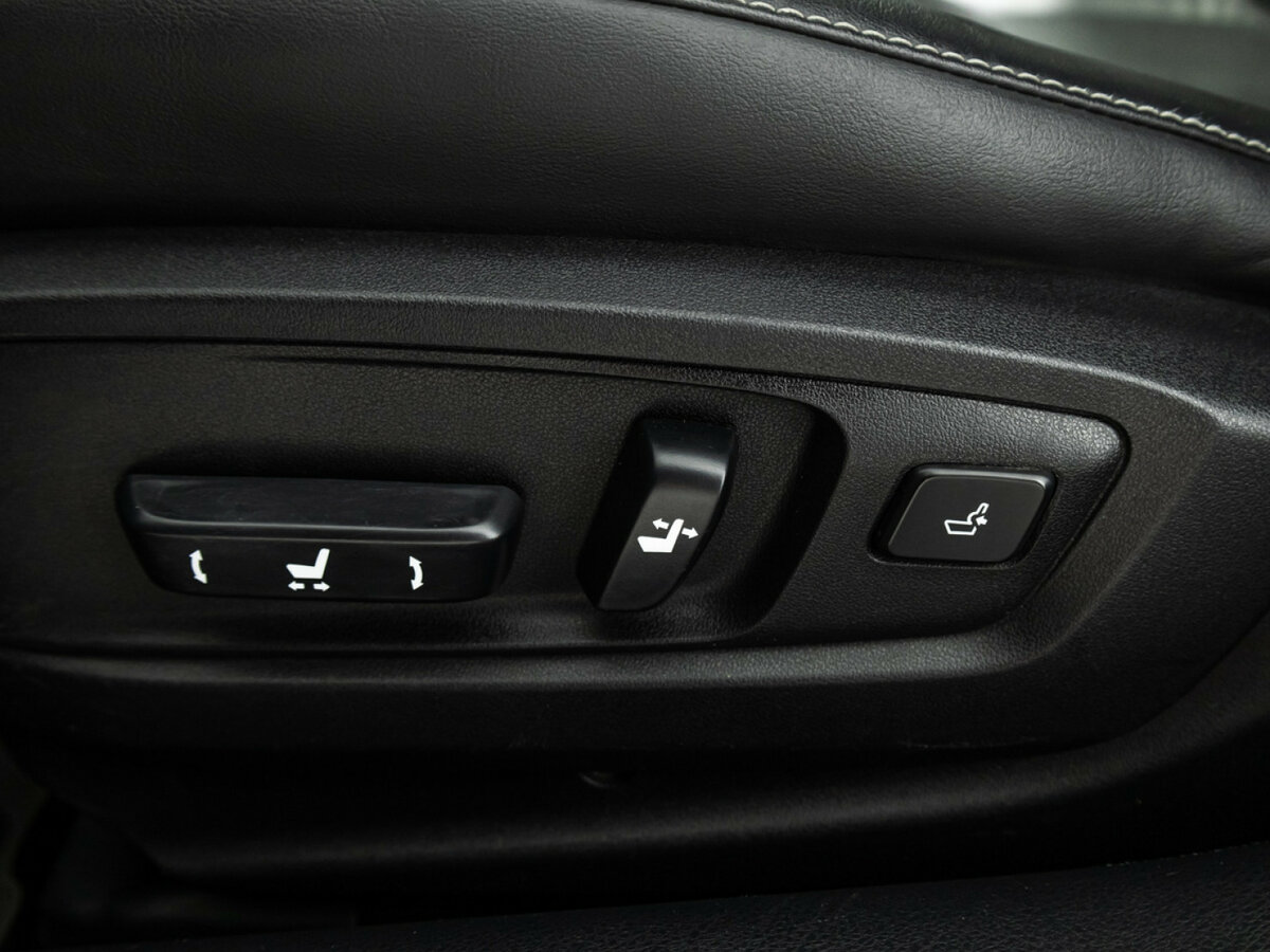 Купить Lexus ES 200 VI Рестайлинг, 2016, 158 648 км, фото №14