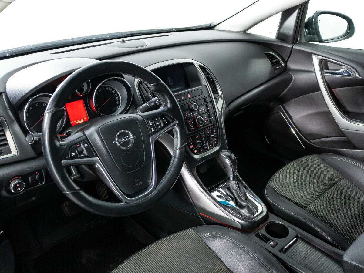 Купить Opel Astra, 2010, 146 992 км, фото №11