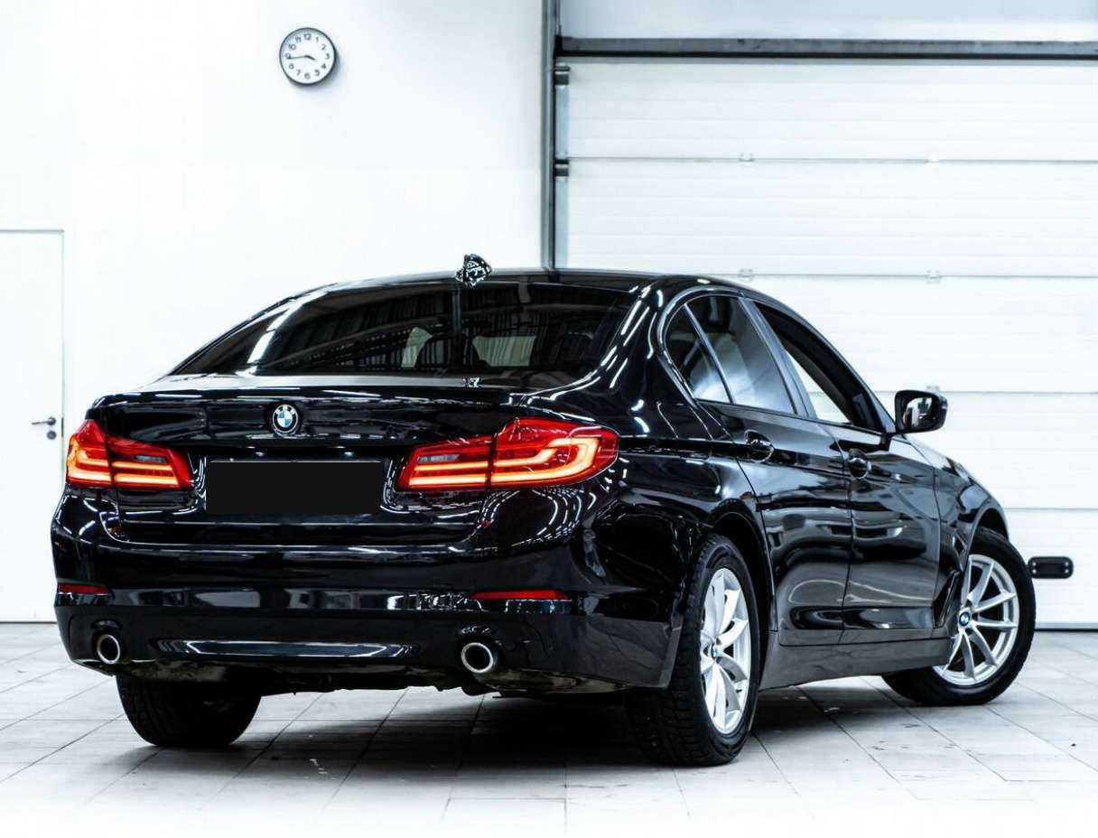 Купить BMW 5 серии 520d, 2019, 146 239 км, фото №3
