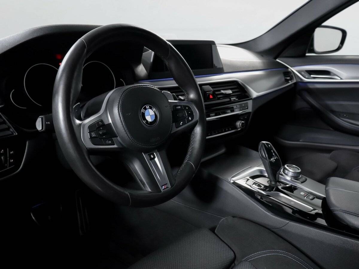 Купить BMW 5 серии 520d xDrive VII (G30/G31), 2018, 49 685 км, фото №14