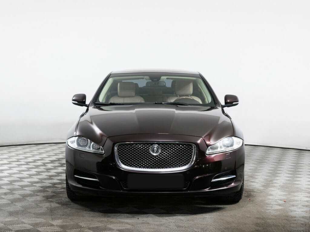 Купить Jaguar XJ, 2010, 165 165 км, фото №2