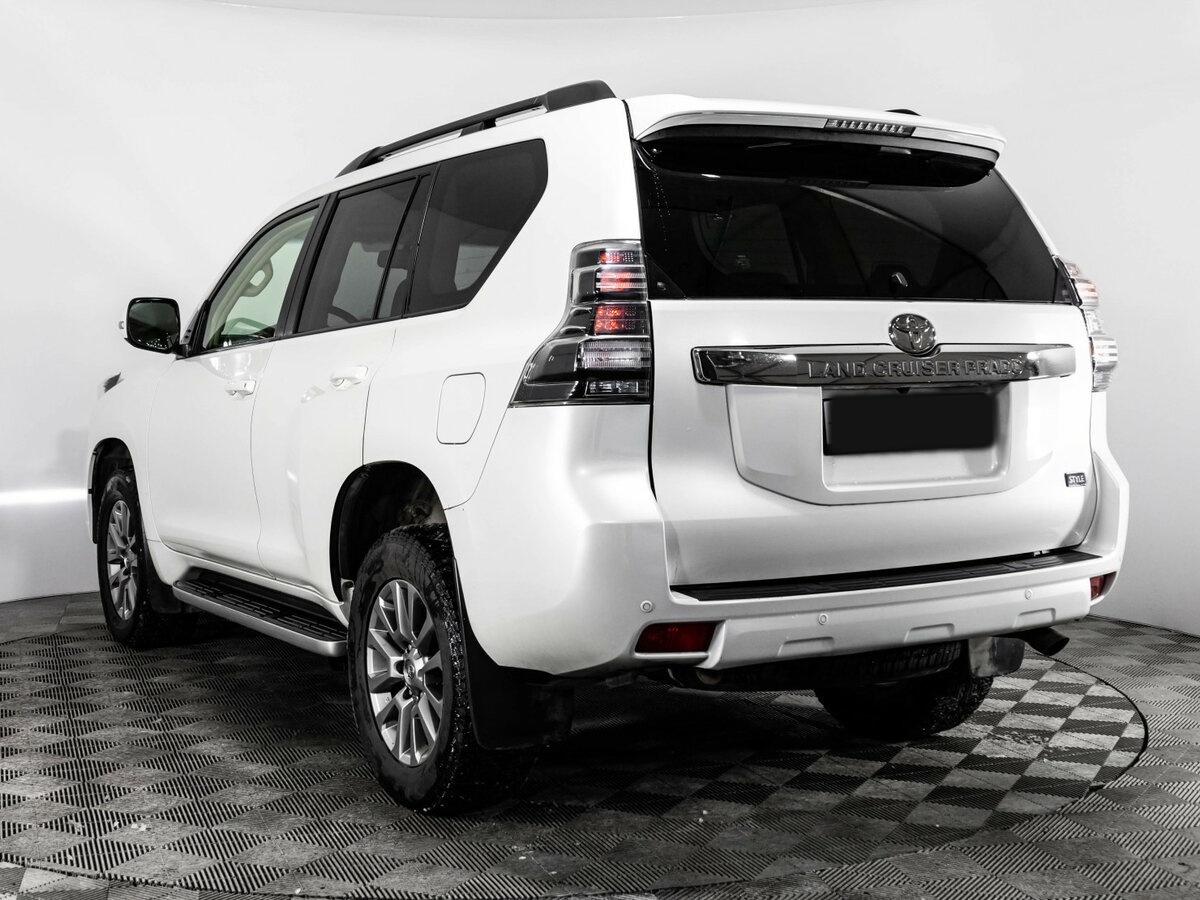 Купить Toyota Land Cruiser Prado 150 Series Рестайлинг 1, 2016, 172 945 км, фото №7