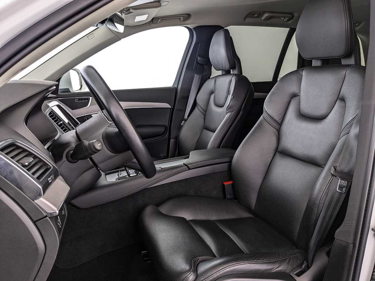 Купить Volvo XC90 B5, 2021, 41 236 км, фото №20