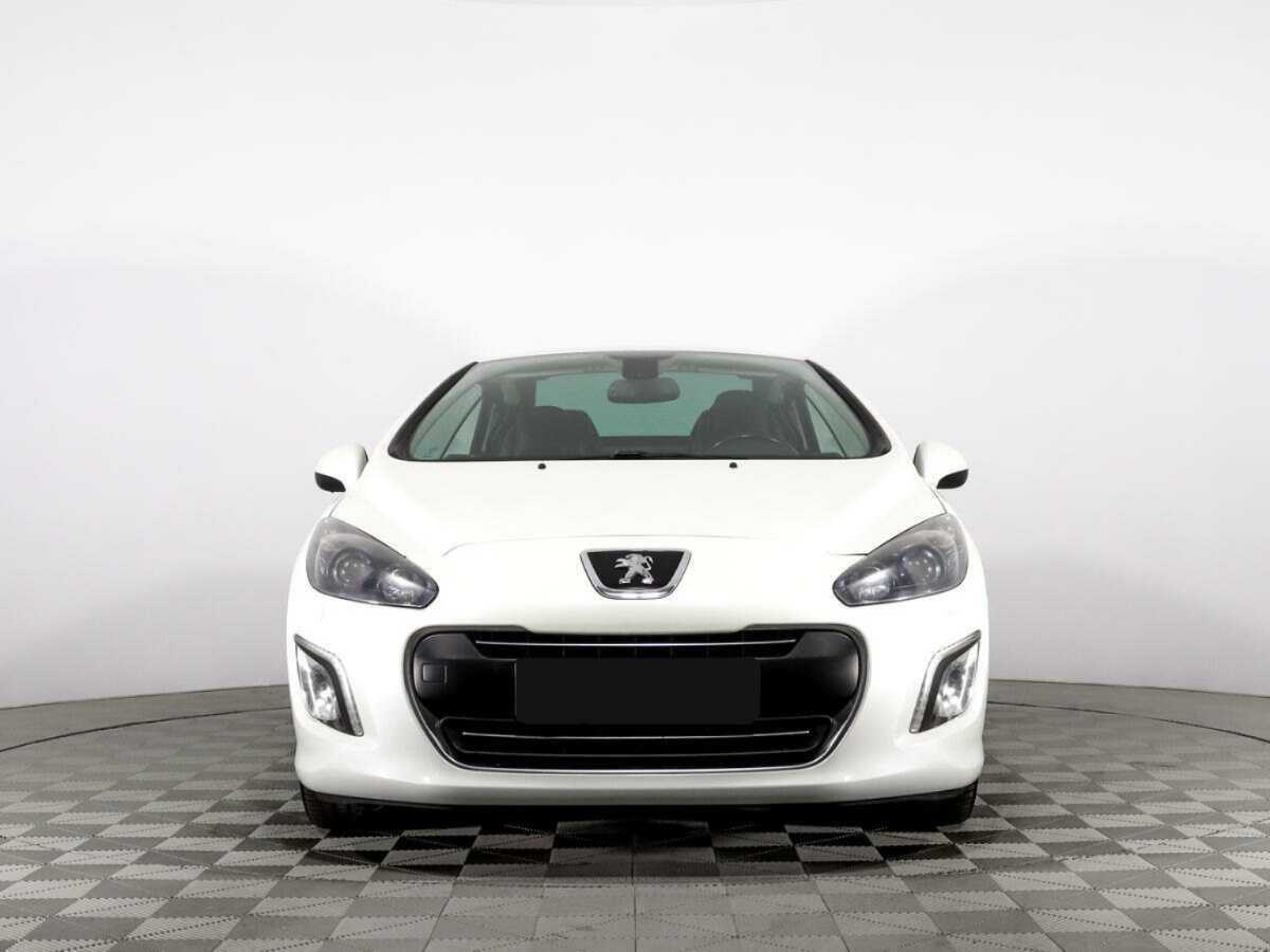 Купить Peugeot 308, 2012, 100 300 км, фото №2
