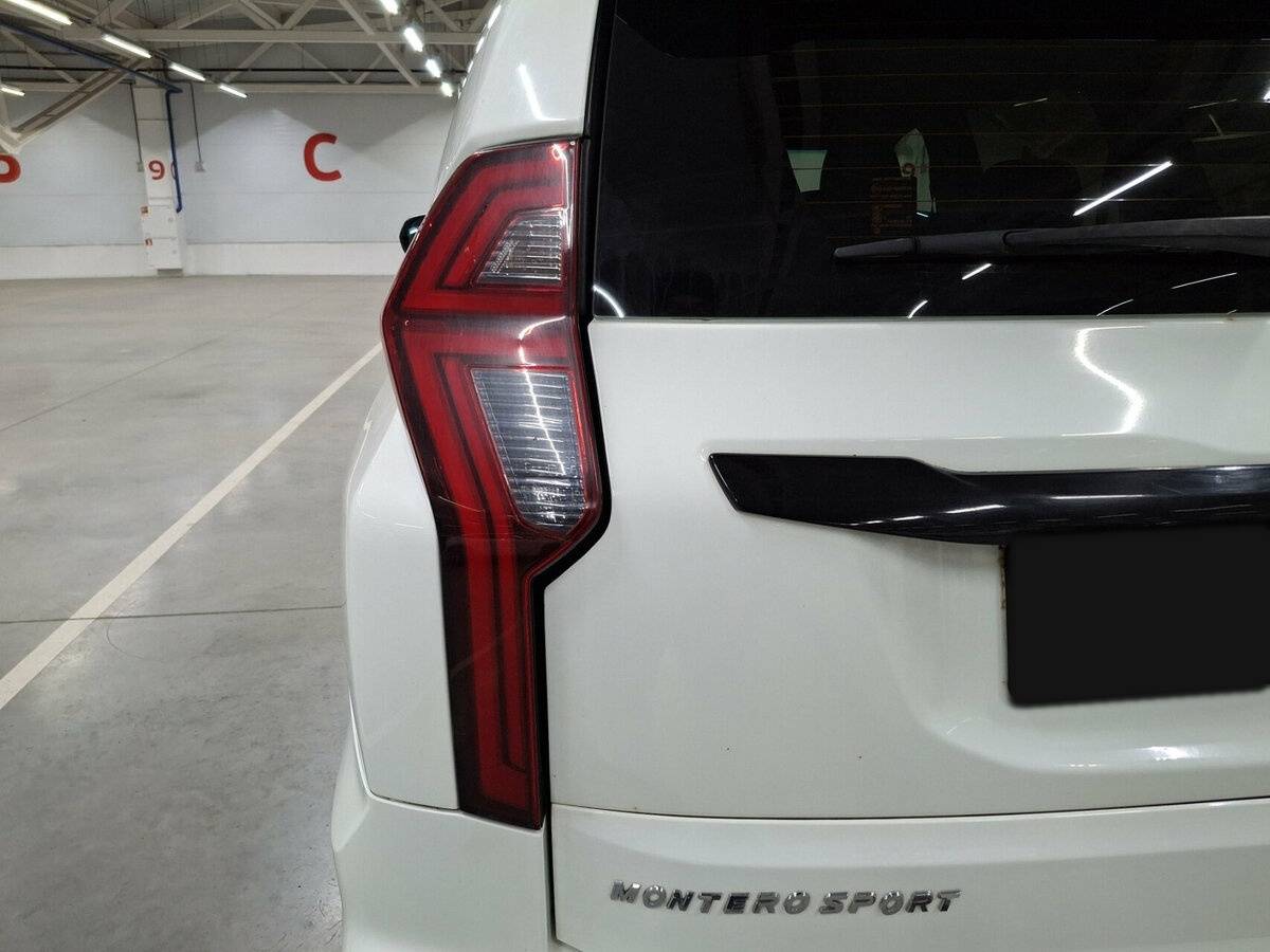 Купить Mitsubishi Montero Sport III Рестайлинг, 2022, 40 268 км, фото №9