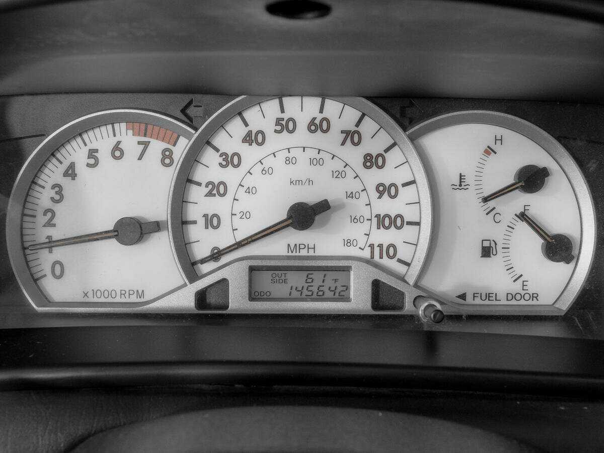 Купить Toyota Corolla, 2005, 145 000 км, фото №11
