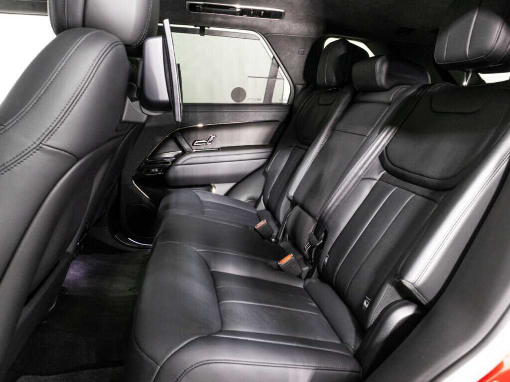 Купить Land Rover Range Rover Sport P360 MHEV, 2022, 7 800 км, фото №8