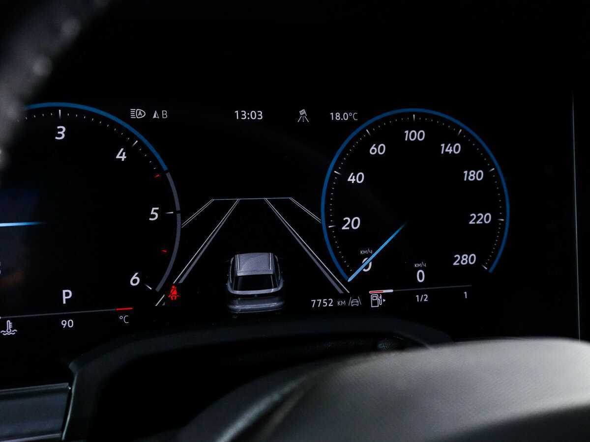 Купить Volkswagen Touareg, 2023, 7 751 км, фото №11