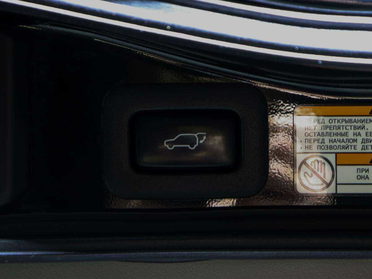 Купить Toyota Land Cruiser, 2017, 129 210 км, фото №15