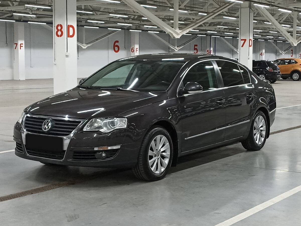 Купить Volkswagen Passat, 2010, 150 956 км, фото №1