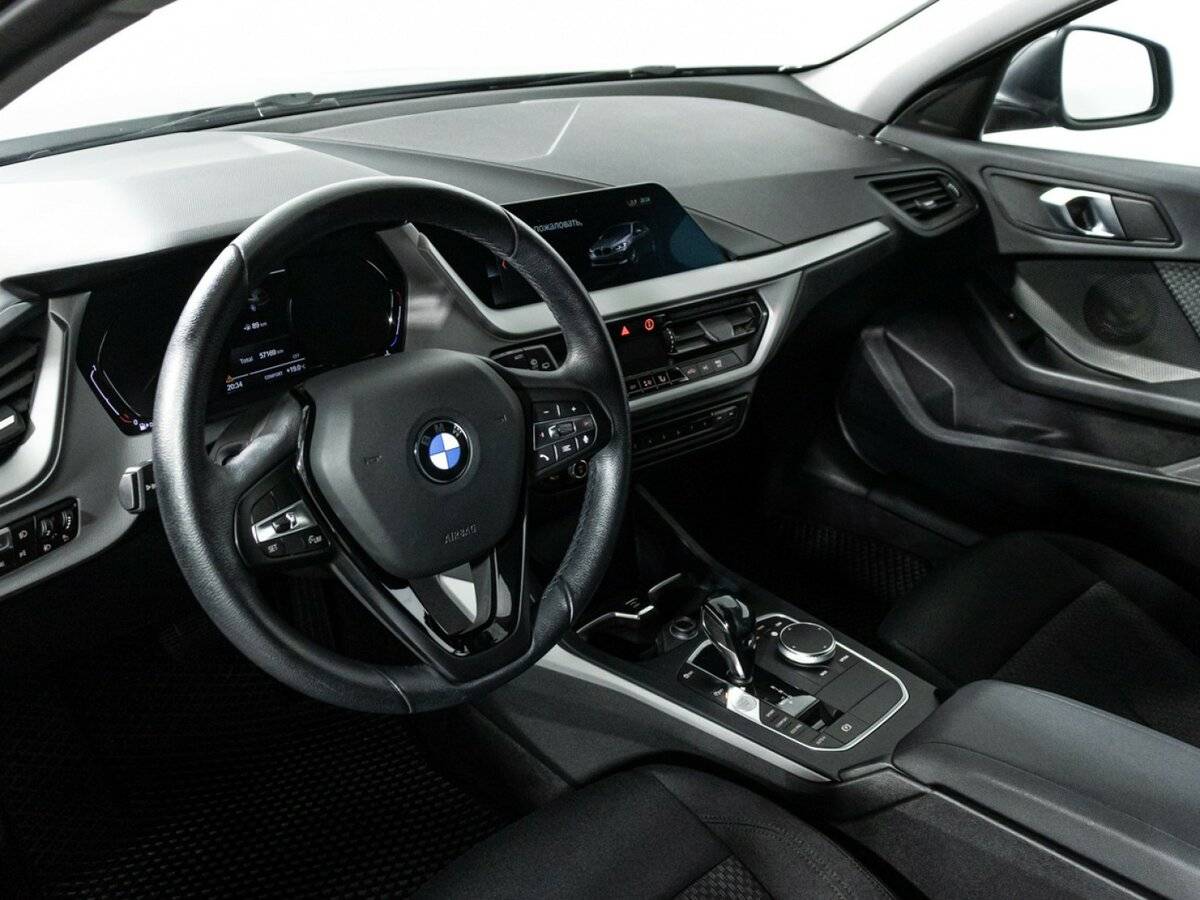Купить BMW 1 серии 116d III (F40), 2020, 57 000 км, фото №11