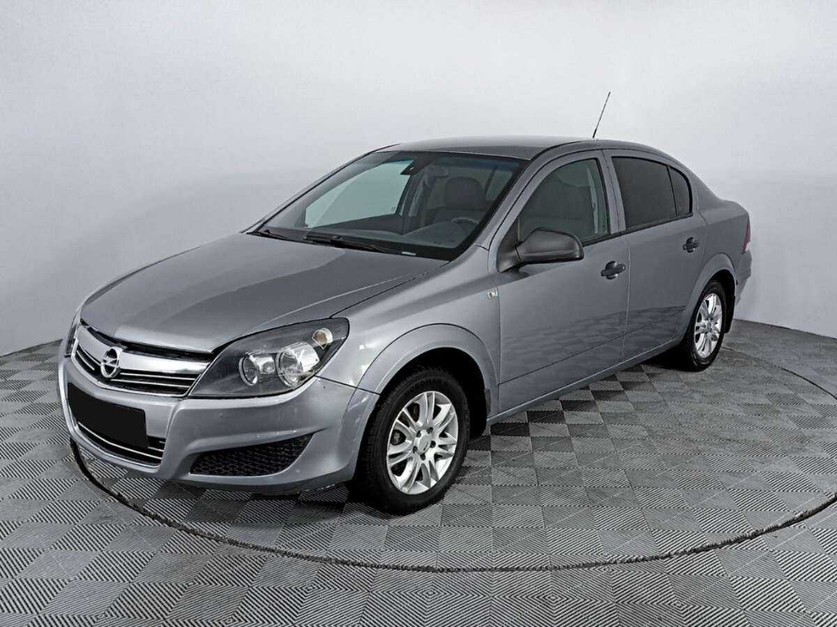 Купить Opel Astra, 2011, 179 779 км, фото №1