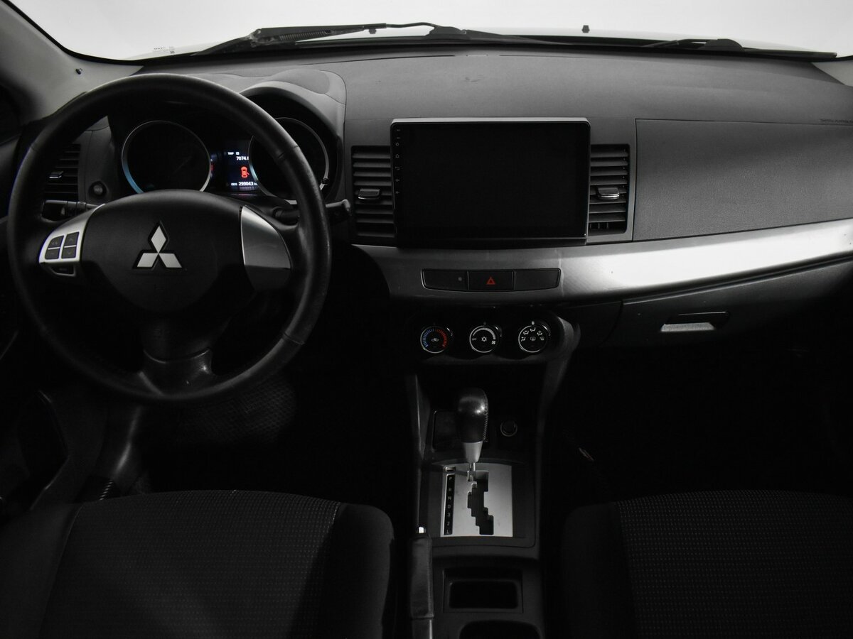 Купить Mitsubishi Lancer X Рестайлинг, 2011, 298 956 км, фото №11