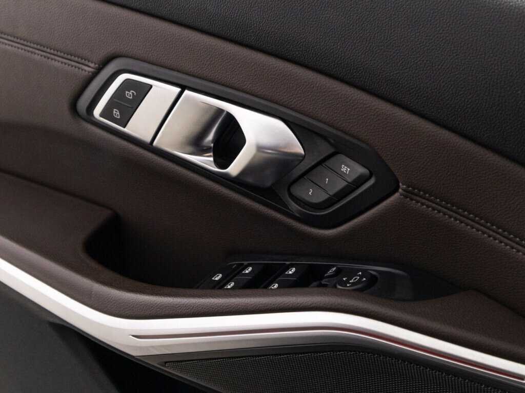 Купить BMW 3 серии 330i, 2019, 93 187 км, фото №22