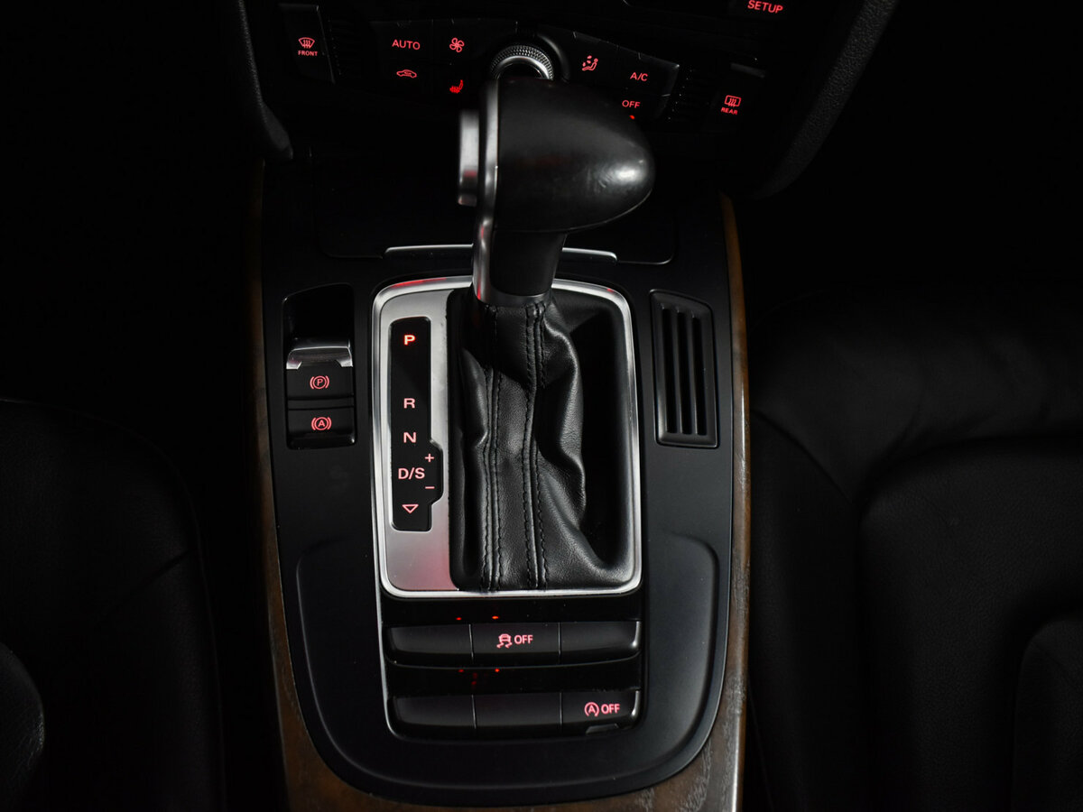 Купить Audi A4 IV (B8) Рестайлинг, 2015, 230 567 км, фото №16