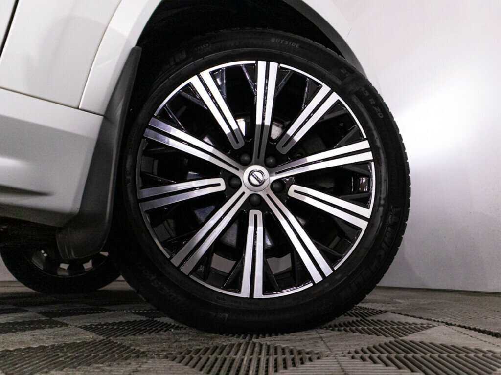 Купить Volvo XC90 B5, 2020, 69 537 км, фото №27