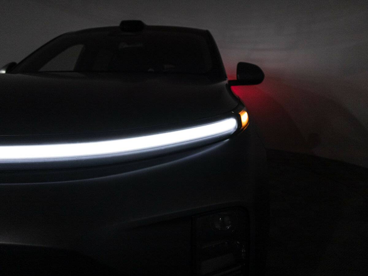 Купить Li Auto (Lixiang) L9 52.3 kWh I Рестайлинг, 2024, 31 010 км, фото №25