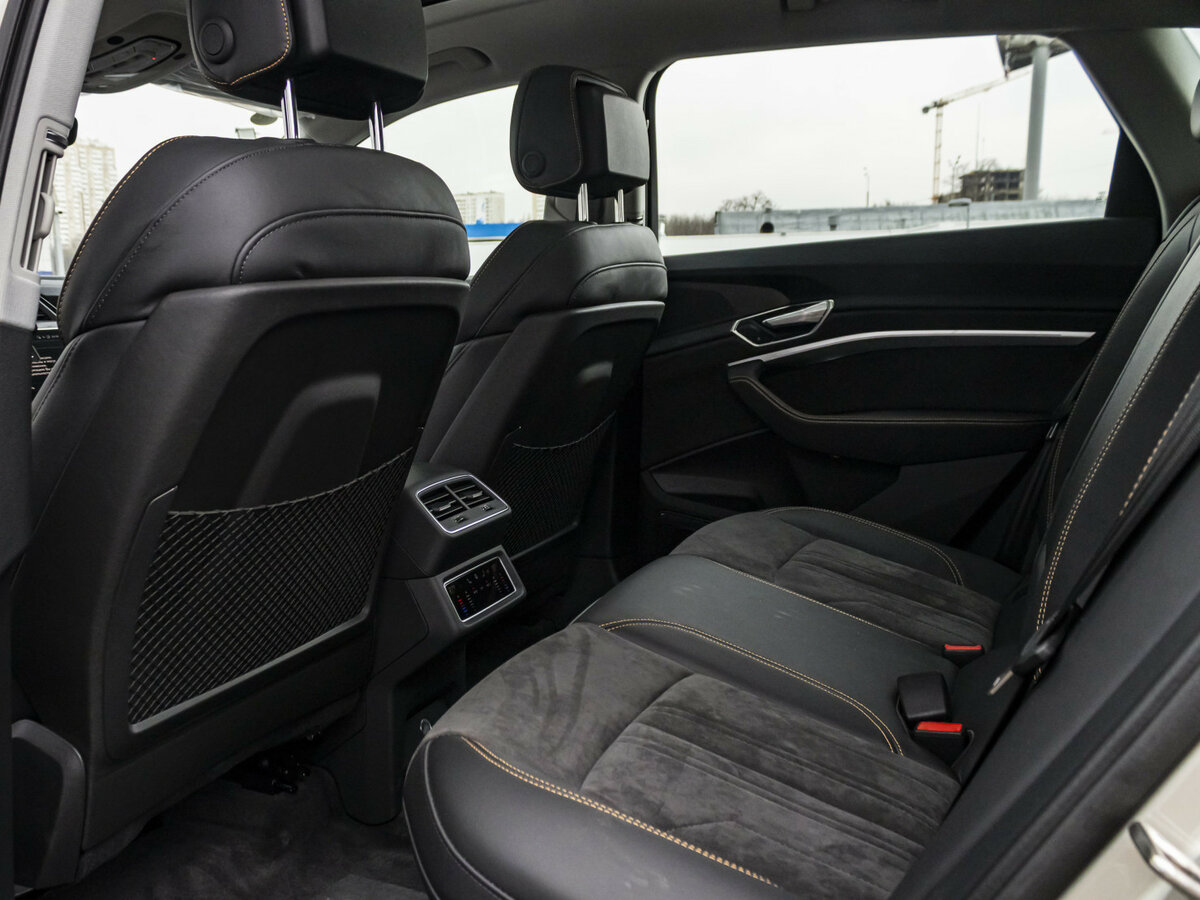 Купить Audi e-tron 50 I, 2023, 107 км, фото №15