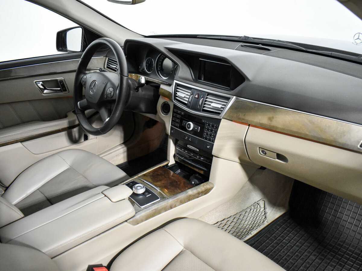 Купить Mercedes-Benz E-Класс 300, 2010, 235 044 км, фото №13