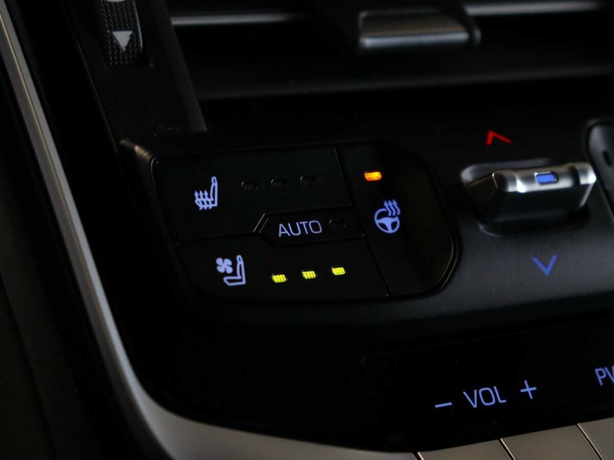 Купить Toyota Land Cruiser, 2021, 44 222 км, фото №28