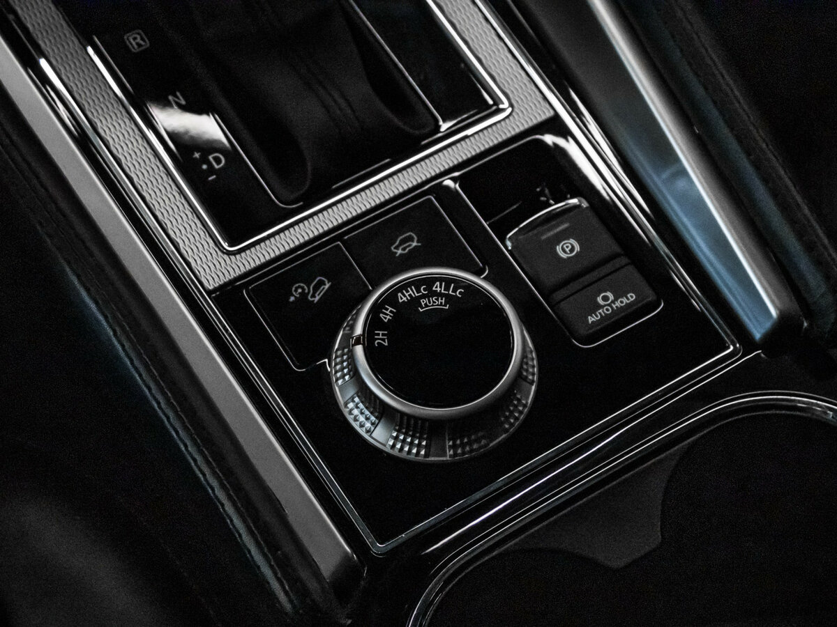 Купить Mitsubishi Pajero Sport III Рестайлинг, 2020, 13 000 км, фото №18